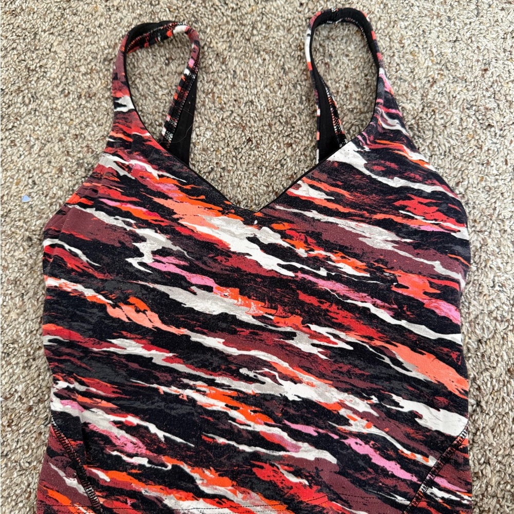 Lululemon Athletica Black and Red Patterned Align Tank